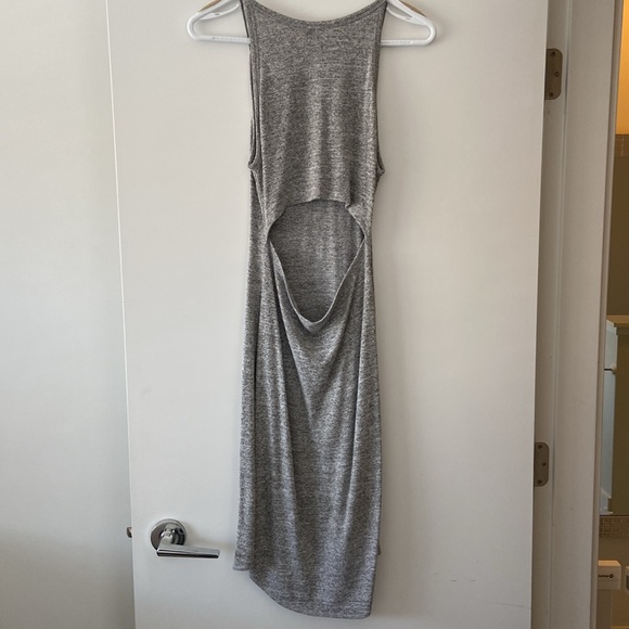 Aritzia Wilfred Yasmin Dress - Picture 4 of 7